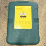 REFCO 2-Valve Manifold Pressure Gauge & Hose Set R600a/R290 with  Case