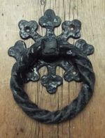 RECLAIMED VERY LARGE 16cm GOTHIC IRON CHURCH TREFOIL TWIST HANDLE DOOR PULL #G7