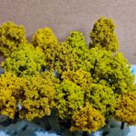 N Gauge Trees Set A23 - 16x Yellow / green woodland model trees 3cm