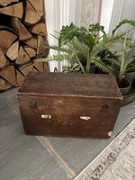Vintage Wooden Chest Box 🤎