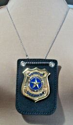 Adult Gold Star Police Badge Necklace with Chain – Police Officer Costume