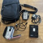 Sony Handycam DCR-SR42E 30GB HDD Camcorder Carl Zeiss NightShot Dock Bag