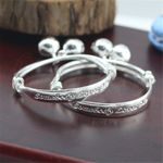 2pcs Children Baby Girls Boys Toddlers Adjustable Silver Bracelet Small Bell