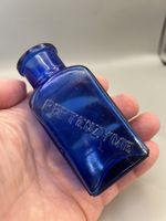 LOVELY VICTORIAN / EDWARDIAN BLUE POISON / MEDICINE BOTTLE PEPTENZYME
