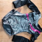 Girls Capezio long sleeved leotard. 8 inches shoulder to shoulder. 