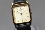 SEIKO Dolce 7431-5370 Gold Tank Square Mens 25mm Qz Watch from JAPAN *NEAR MINT*