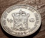NETHERLANDS .720 SILVER 1/2 GUILDEN 1929