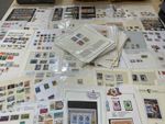 World stamps inc Eire, Ghana etc. Mixed lot. Ex dealer leaves M/U 1.8kg G99
