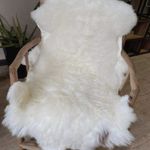 Natural Sheepskin Rugs Fluffy Carpets Real Fur Warm Sofa Car Mats White 60x120cm