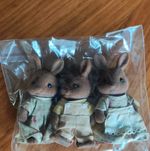 Sylvanian Families Brown Rabbit Family Figures Lot of 3 1:12 w/ Clothing