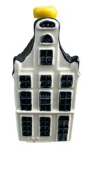 BOLs Delft miniature ceramic house for KLM 2006 number 19