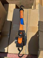 600kg Auto Retractable Ratchet Tie Down - Ratchet Strap - 2 Metre