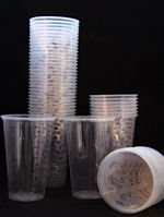 100 x Clear Plastic Calibrated Measuring Polypropylene Paint Mixing Cups 600cc