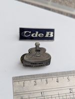 Chris De Burgh Jimmy Nail Vintage Pin Badges Musical Titans