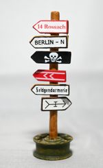 KING AND COUNTRY PM06 BERLIN SIGNPOST - PROMO ITEM UNBOXED - WWII 1:30 SCALE