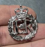 Royal Military Police silver-plated officer's cap / Collar badge? Staybrite.