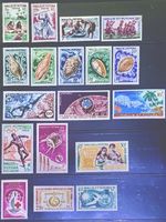 1958-1966 FRENCH WALLIS & FUTUNA : POSTAGE & AIRMAIL  STAMPS LOT MINT HINGED HCV