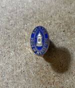 EVERTON VINTAGE ENAMEL FOOTBALL BADGE