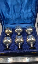VINTAGE SILVER PLATED GOBLETS X 6 . WITH VELVET CASE. SEE DESCRIPTION.