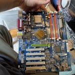 MAINBOARD GIGABYTE GA-8ISXT-FS REV 1.0 s.478 DDR ATX