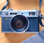Yashica Electro 35 GSN 35mm Rangefinder Film Camera 45mm Lens Silver