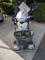 Quingo Vitesse 2 5-Wheel Mobility Scooter Silver/Black Basket Swivel Seat 8mph