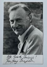 GEOFFREY BAYLDON ( Catweazle) Genuine Handsigned Photograph 5.5 x 3.5