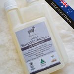 Wool Sheepskin Wash For Sheepskin Rugs Hides Gloves Numnahs by Lambland 250ml