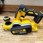 DEWALT DCP580 18V XR Brushless Handheld Planer.