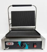 Commercial Single Contact Grill All Grooved Panini Press Sandwich Toaster 2.2kw