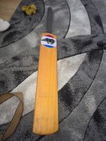 80s full size Symonds cricket bat Many original handwritten Player autographs