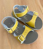 Salt-Water Surfer Mustard toddler leather Sandal,Salt-Water size 7, UK 6
