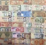 URUGUAYAN PESO BANK NOTES - CHOICE OF STYLE & NOTE - URUGUAY
