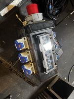 Rubber box 63a Three phase To 6 X 32a Single Phase Distro