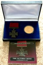 Victoria Cross Gold  Fully Layered 24 Carat  Commemorative Set In Case with COA