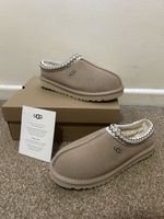 UGG Australia Women's Suede Slippers Size UK 6 Sand Brand New In Box with Tags