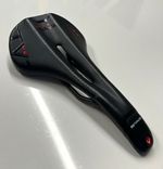 Astute Skyline VT Pilarga carbon saddle. Full carbon.