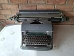 Vintage Manual Typewriter Working Condition