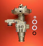 BAXI COMBI 80E,80 ECO,105E,105HE DIVERTER & WATER VALVE 248061 7224344 GENUINE