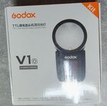 Godox V1 O for Olympus/ Panasonic/ OM Systems - TTL Flash with Lithium Battery 