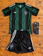 Celtic Away 26/7 Full Kids Kit Size 26 AGES 10-11