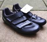 B Twin Cycling Biking Sports Shoes Trainers Black Decathlon UK 8.5 VGC
