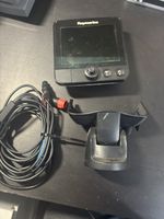 Raymarine Dragonfly E70085 - GPS Fish Finder Sonar Chartplotter C/W mount 