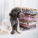 Soft Fluffy High Quality Pet Blanket Flannel Dog Sleeping Blanket Paw Print Patt