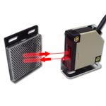 Photoelectric sensor with reflector 12 to 24V operating voltage relay 230V 3A