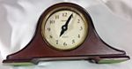VINTAGE METAMEC QUARTZ  BROWN BAKELITE/WOOD? CASED MANTLE CLOCK - NAPOLEAN HAT.