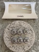18mm 6x Stunning Vintage Chanel Buttons mother of pearl Gem Diamante box silver