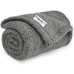 Fluffy Fleece Pet Blanket - Soft & Warm Throw for Dogs & Cats