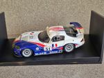 Dodge Viper GTS-R - No. 53 - 98 Le Mans Winner GT2 - Autoart 1/18