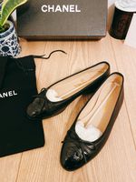 Chanel Ballet Flats Lambskin and Patent Calfskin, Size 3 (EU 36), Black